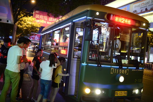 呼和浩特市恢复夜间公交1、2号线 新开通夜间3、4号线