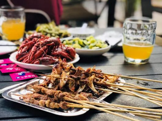 来鄂尔多斯享受音乐美食盛宴