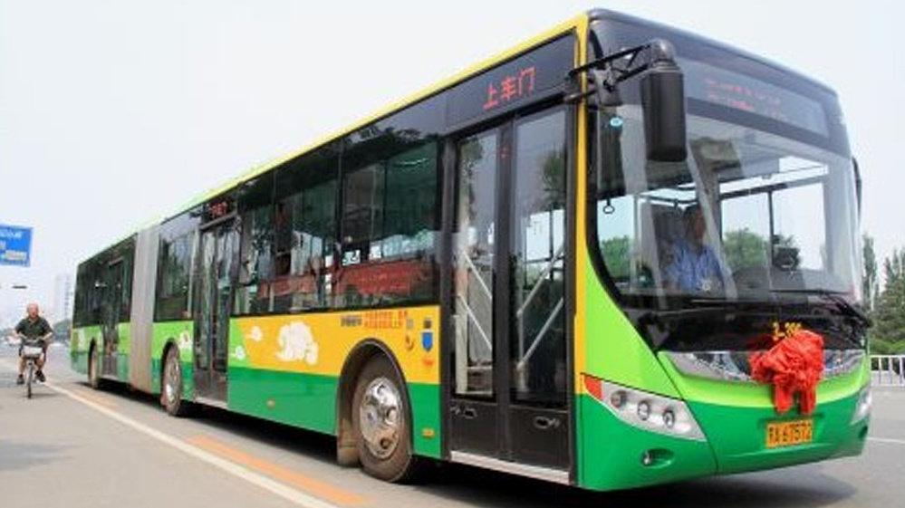 7路等13条线路获全市文明公交线路称号 呼和浩特市目前已有41条公交线路被评为全市文明公交线路