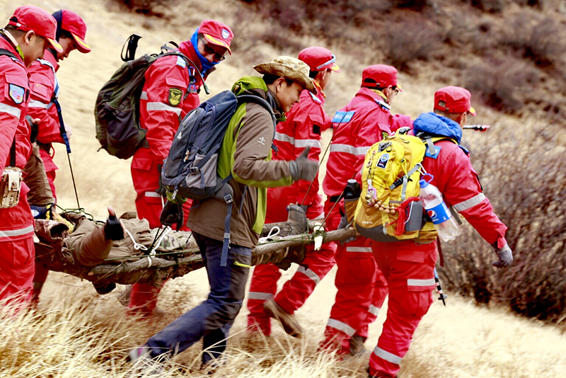 内蒙古民间户外救援挂牌大青山登山步道
