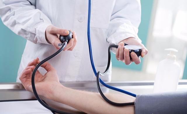 平安人寿内蒙古分公司邀请专家详解：血压高不等于高血压，谨防“被高血压”！