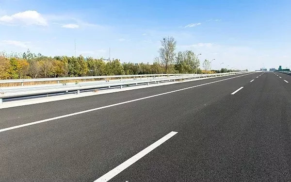 呼和浩特市将于11月20日起全面落实“异地办”“便捷办”“网上办”等交管改革新措施