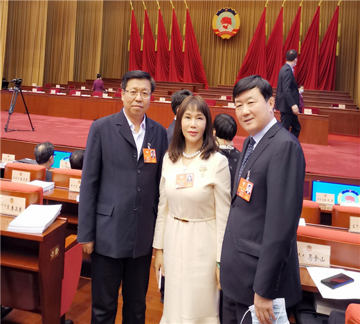 优化营商环境解决支付中小民营企业账款监管督查/万晓红