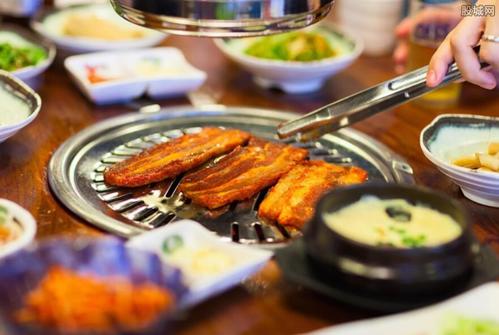 消费旺！全国重点零售和餐饮消费同比增长28.7%
