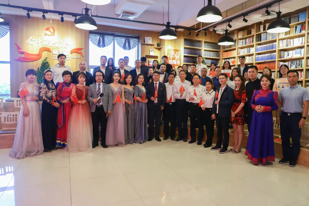 凝聚新力量 筑梦新时代|庆祝建党百年 “新阶层·心表白”