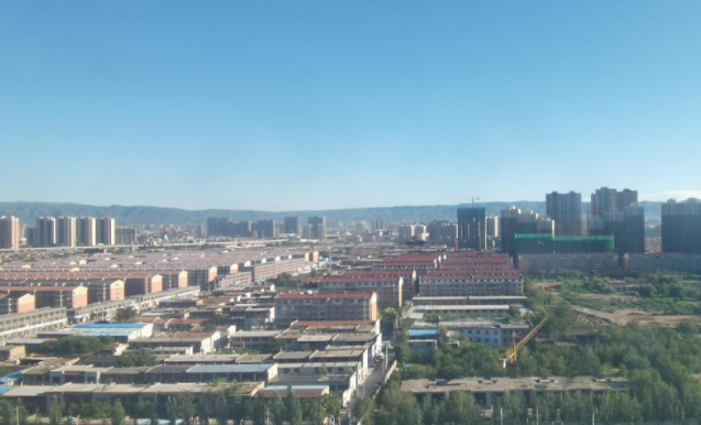 多地超35℃ 内蒙古发布高温黄色预警