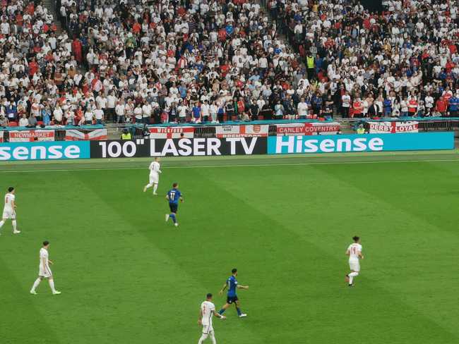 难逃点球宿命 英格兰主场目送意大利捧杯