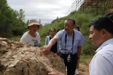 市政协副主席乔明赴呼和浩特市进行专题考察