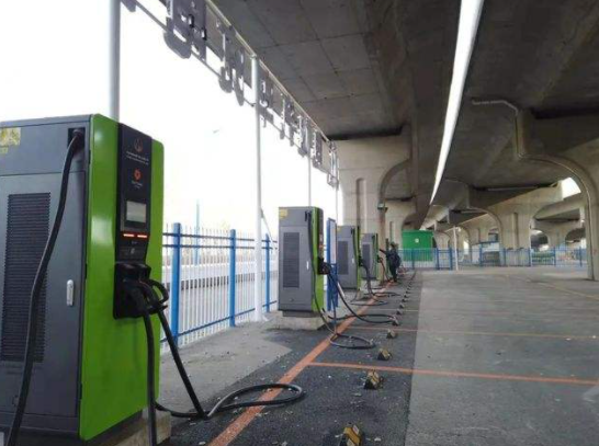 呼和浩特市新建10座电动汽车充电站 8座已投入使用