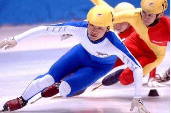 冰鞋“登上”领奖台——中国鞋匠的冬奥心愿