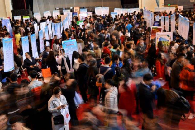 明年高校毕业生预计15.7万 内蒙古千方百计抓好就业创业工作