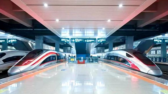 全国铁路明年1月10日起实行新的列车运行图