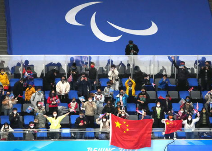 北京冬奥会组织逾11万人次观众观赛