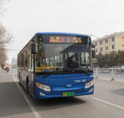 @呼和浩特市民：乘坐公交车请出示“青城码”