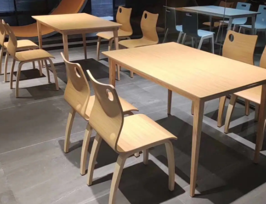 4月1日起，呼和浩特有序开放餐饮堂食！