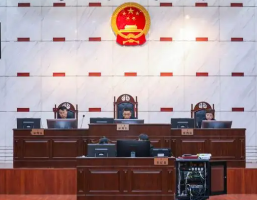 呼和浩特市中院恢复现场诉讼服务