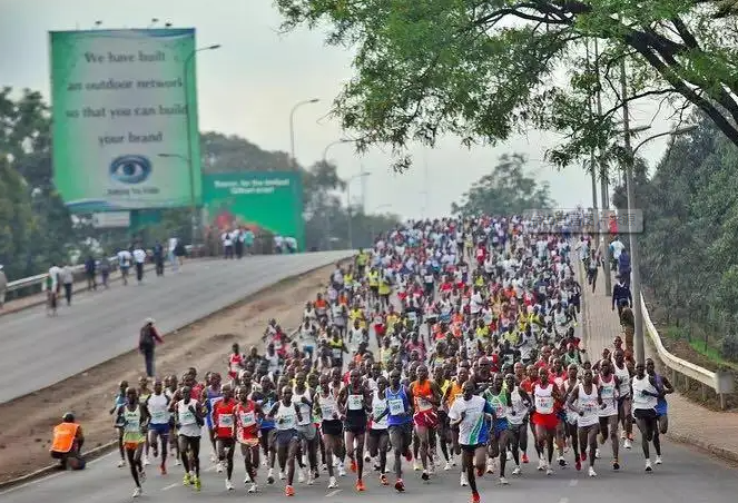 首届内罗毕城市马拉松赛举行
