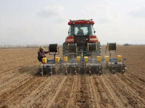 5753.4万亩！内蒙古春播进入高峰期