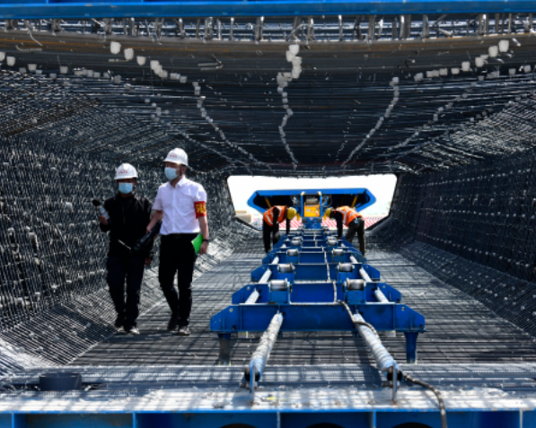 呼和浩特至太原150分钟 自治区打造环保草原之路