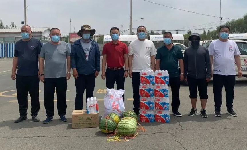 情系基层“夏日送清凉” 关心关怀到一线——市公交公司启动2022年“送清凉”慰问活动