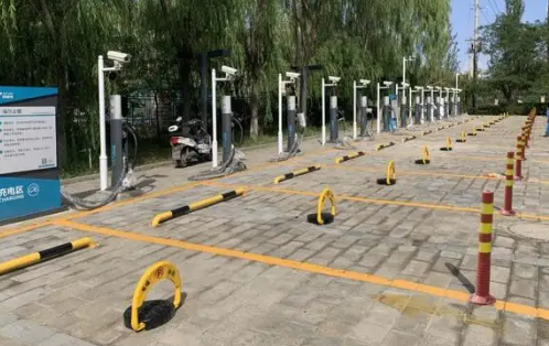 内蒙古：今年完成32对高速公路服务区充电桩建设