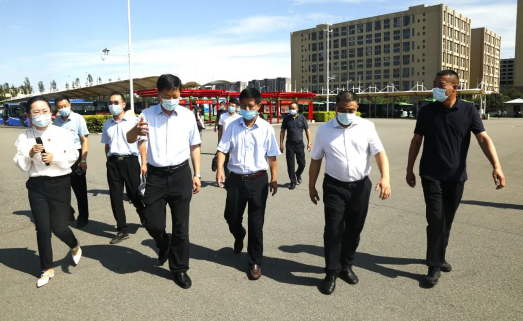 市国资委领导赴市公交公司进行实地调研