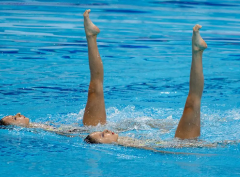 全国花样游泳锦标赛：四川收获两金