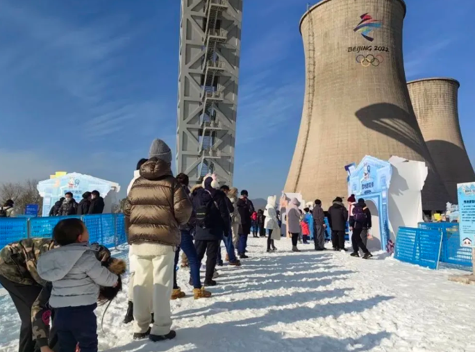 入园客流激增 冬奥后首钢园实现跨越式发展