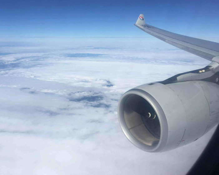 398元“无限飞”区内航班有月票了