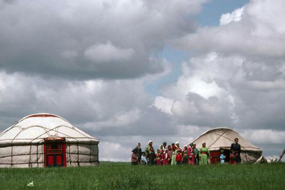内蒙古下达少数民族发展任务资金7亿余元