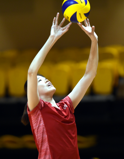 中国女排抵达香港备战世界女排联赛