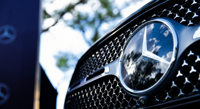 全新梅赛德斯-奔驰长轴距GLC SUV迎来呼和浩特站正式上市