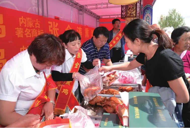 卓资县首届熏鸡文化旅游节飘香举办