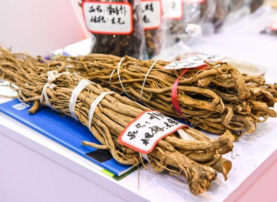 全国第三届中药材（蒙药材）产业高质量发展大会召开