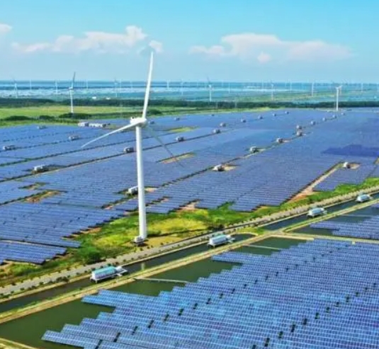 强龙头、补链条、聚成群——内蒙古新能源产业发展观察