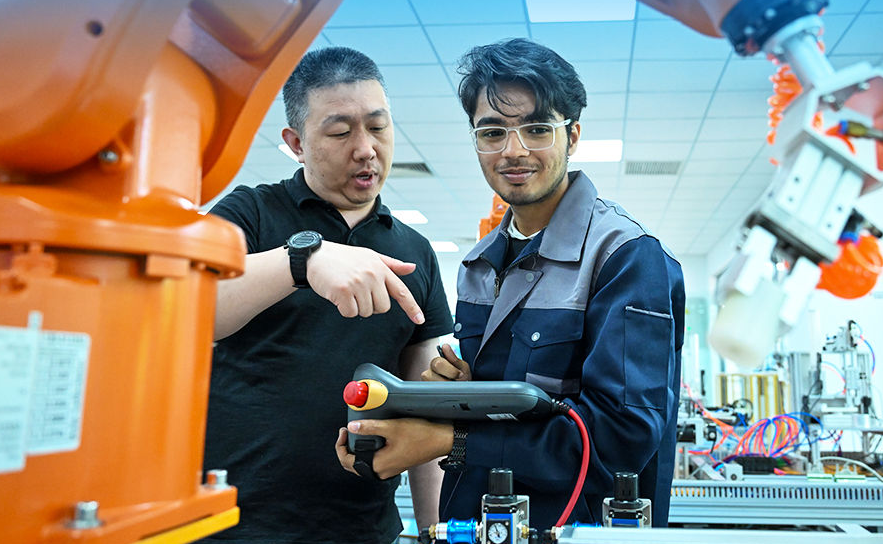 非凡“十四五”丨从五个“新”，看教育强国成绩单！